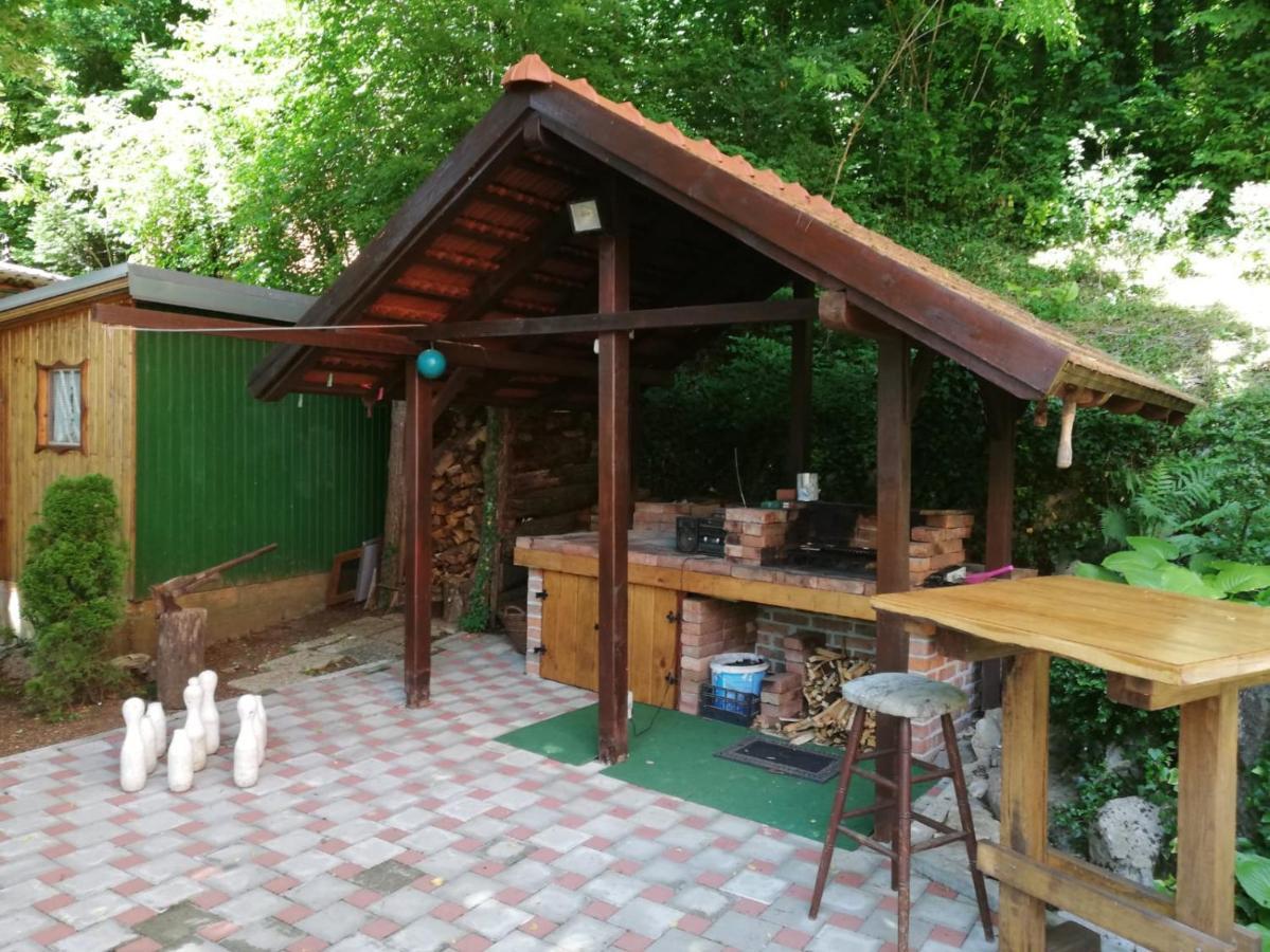 Holiday Home Mreznica Gornji Zvečaj Buitenkant foto